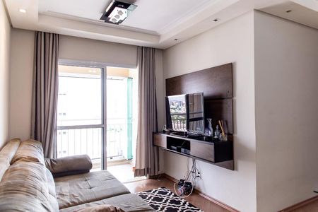 Sala de apartamento à venda com 2 quartos, 56m² em Campestre, Santo André