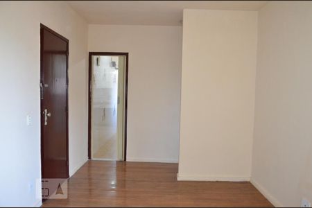 Sala de apartamento para alugar com 2 quartos, 43m² em Abolição, Rio de Janeiro