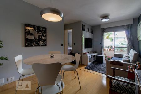 Sala de apartamento para alugar com 2 quartos, 63m² em Pinheiros, São Paulo