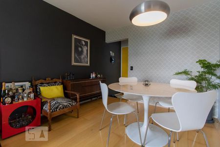 Sala de apartamento para alugar com 2 quartos, 63m² em Pinheiros, São Paulo