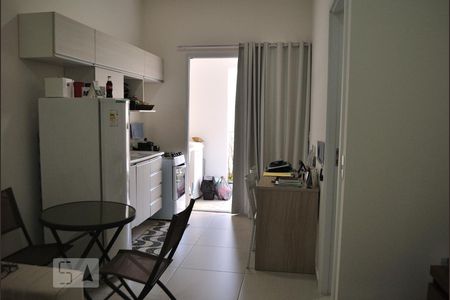 Sala de apartamento para alugar com 1 quarto, 35m² em Vila Monumento, São Paulo