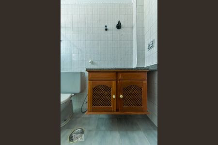 Apartamento à venda com 60m², 2 quartos e 1 vaga Apartamento à venda com 60m², 2 quartos e 1 vagaBanheiro