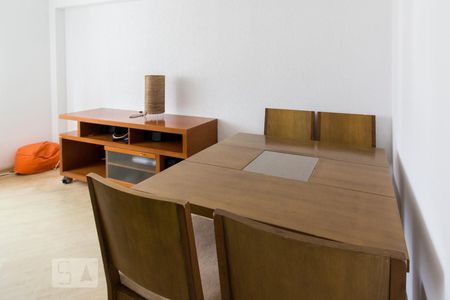 Sala - Mesa de Jantar  de apartamento para alugar com 1 quarto, 50m² em Itaim Bibi, São Paulo