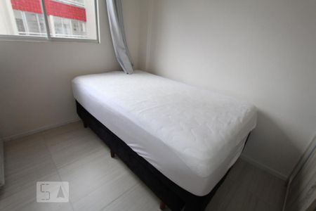 Quarto 1 de apartamento para alugar com 2 quartos, 60m² em Água Verde, Curitiba