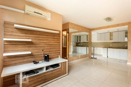 Sala de apartamento à venda com 3 quartos, 67m² em Jardim Carvalho, Porto Alegre