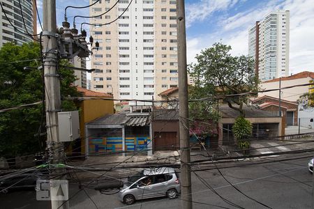 Quarto 1 - Vista da Janela de casa para alugar com 2 quartos, 140m² em Perdizes, São Paulo