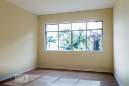 Sala de apartamento para alugar com 3 quartos, 136m² em Jardim Guanabara, Rio de Janeiro