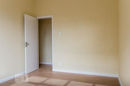 Quarto 1 de apartamento para alugar com 3 quartos, 136m² em Jardim Guanabara, Rio de Janeiro