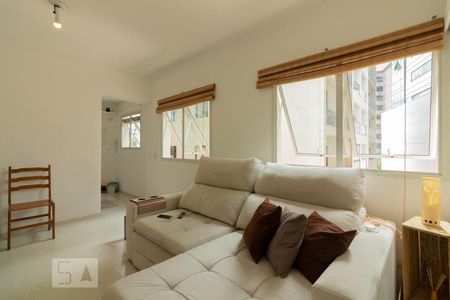 Sala de apartamento para alugar com 1 quarto, 45m² em Itaim Bibi, São Paulo