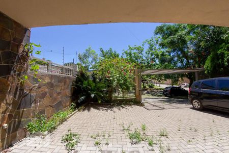 Vista da Sala de Estar de casa à venda com 4 quartos, 400m² em Jardim Sao Pedro, Porto Alegre