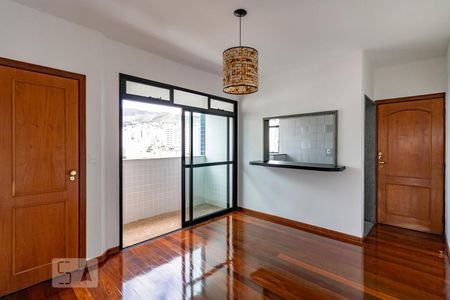 Sala de apartamento para alugar com 1 quarto, 55m² em Carmo, Belo Horizonte