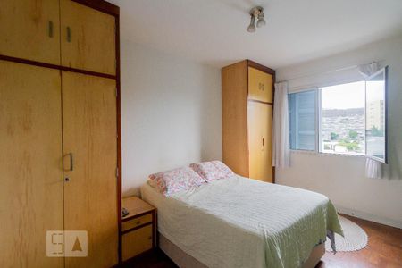 Quarto 1 de apartamento para alugar com 2 quartos, 72m² em Vila Madalena, São Paulo