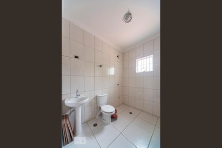 Banheiro de casa à venda com 3 quartos, 180m² em Vila Gilda, Santo André