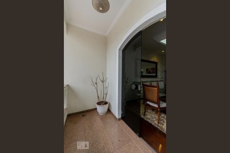 Sacada Sala 1 de casa à venda com 4 quartos, 400m² em Vila Assunção, Santo André