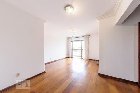 Sala de Estar de apartamento à venda com 3 quartos, 130m² em Botafogo, Campinas