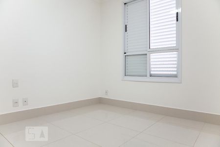 Quarto de apartamento para alugar com 3 quartos, 94m² em Setor Bueno, Goiânia