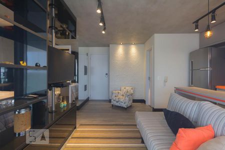 Sala de apartamento para alugar com 1 quarto, 43m² em Jardim Aeroporto, São Paulo