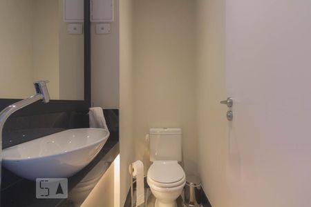 Lavabo de apartamento para alugar com 1 quarto, 43m² em Jardim Aeroporto, São Paulo