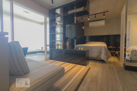 Sala de apartamento para alugar com 1 quarto, 43m² em Jardim Aeroporto, São Paulo