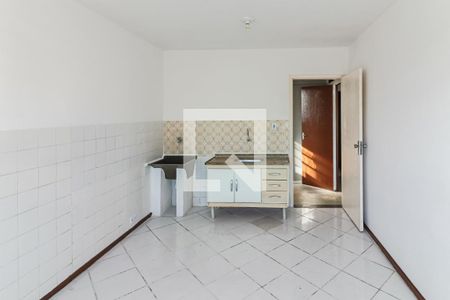 Sala / Cozinha / Lavanderia de kitnet/studio para alugar com 1 quarto, 40m² em Jardim Ivana, São Paulo