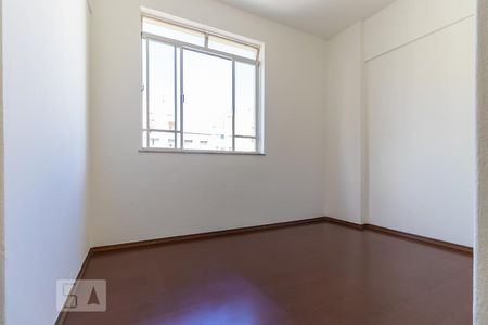 Quarto da suíte de apartamento para alugar com 1 quarto, 40m² em Centro, Campinas