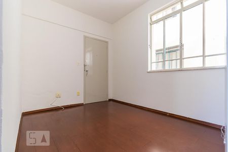 Sala de apartamento para alugar com 1 quarto, 40m² em Centro, Campinas