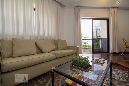 Sala e varanda de apartamento à venda com 4 quartos, 180m² em Perdizes, São Paulo