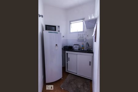 Cozinha de apartamento para alugar com 1 quarto, 52m² em Paraíso, São Paulo