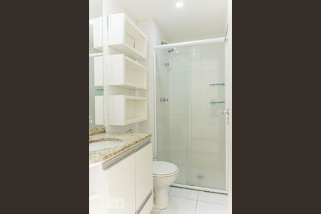 Studio à venda com 35m², 1 quarto e 1 vaga Studio à venda com 35m², 1 quarto e 1 vagaKitnet - Banheiro