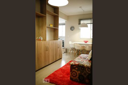 Sala de apartamento para alugar com 1 quarto, 40m² em Centro Histórico, Porto Alegre