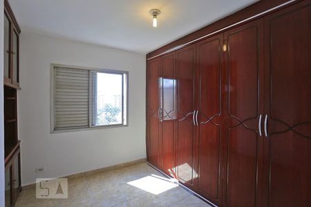 Quarto 1 de apartamento para alugar com 3 quartos, 64m² em Jardim Novo Santo Amaro, São Paulo