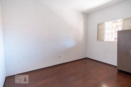 Quarto 1 de casa à venda com 3 quartos, 213m² em Cambuí, Campinas