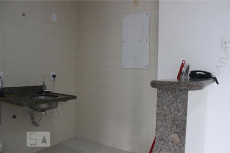 Cozinha de apartamento para alugar com 2 quartos, 60m² em Barra da Tijuca, Rio de Janeiro