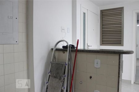 Cozinha de apartamento para alugar com 2 quartos, 60m² em Barra da Tijuca, Rio de Janeiro