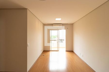 Salas de apartamento para alugar com 3 quartos, 76m² em Parque das Flores, Campinas