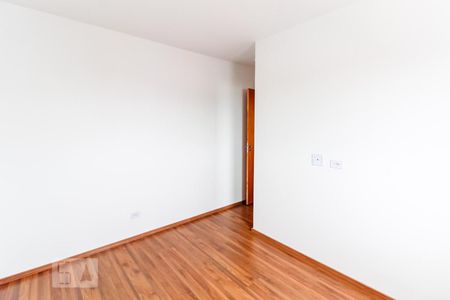 Suíte de apartamento para alugar com 2 quartos, 50m² em Vila Galvao, Guarulhos