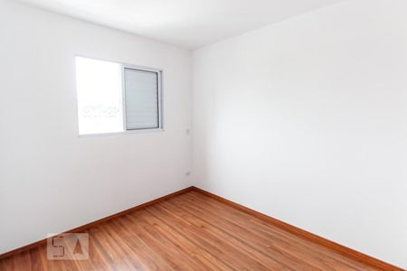 Suíte de apartamento para alugar com 2 quartos, 50m² em Vila Galvao, Guarulhos