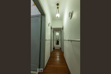 Corredor de apartamento à venda com 4 quartos, 75m² em São Cristóvão, Rio de Janeiro