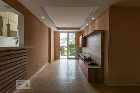 Sala de apartamento para alugar com 3 quartos, 77m² em Tijuca, Rio de Janeiro