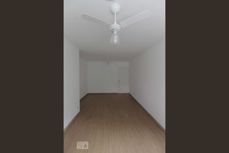 Detalhe Sala de apartamento para alugar com 3 quartos, 98m² em Leme, Rio de Janeiro