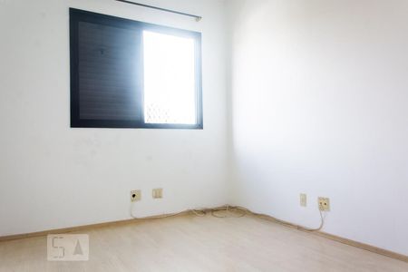 Quarto 1 de apartamento para alugar com 3 quartos, 80m² em Vila Sonia, São Paulo