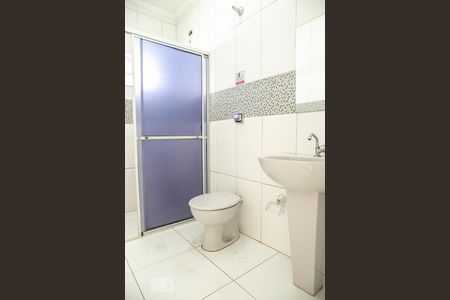 Banheiro de casa à venda com 1 quarto, 112m² em Jardim São Roberto, São Paulo