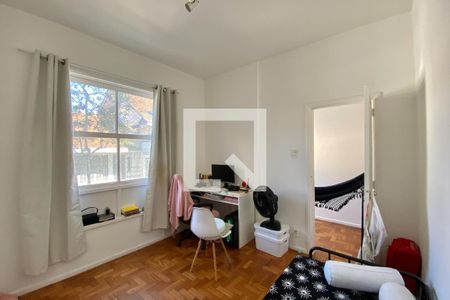 Quarto 1 de apartamento à venda com 2 quartos, 85m² em Laranjeiras, Rio de Janeiro