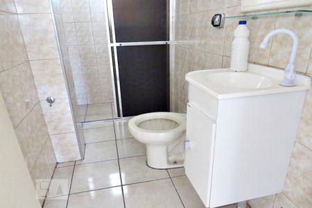 Banheiro de apartamento à venda com 2 quartos, 80m² em Vila Gustavo, São Paulo