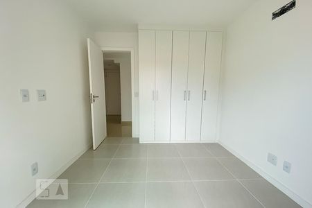 Quarto 1 de apartamento à venda com 3 quartos, 100m² em Botafogo, Rio de Janeiro