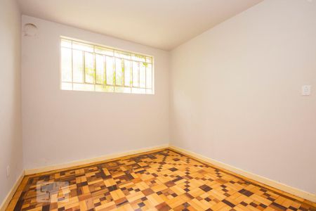 Sala 3 de casa para alugar com 4 quartos, 225m² em Rio Branco, Porto Alegre