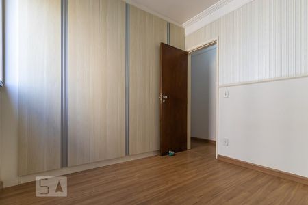 Quarto 1 de apartamento para alugar com 3 quartos, 75m² em Vila Jequitibas, Campinas