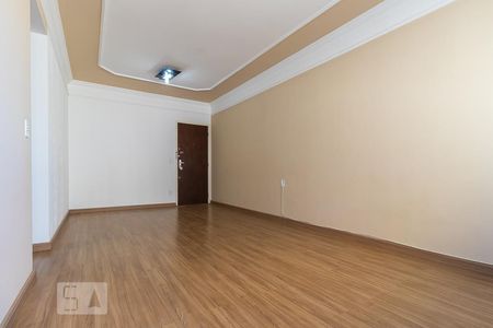 Sala de apartamento para alugar com 3 quartos, 75m² em Vila Jequitibas, Campinas