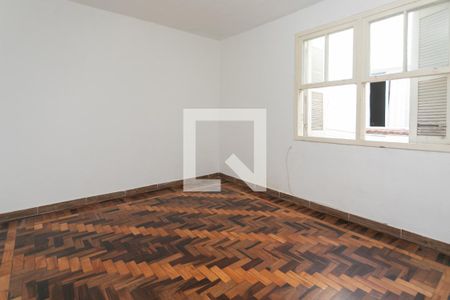 Quarto 1 de apartamento para alugar com 2 quartos, 76m² em São João, Porto Alegre