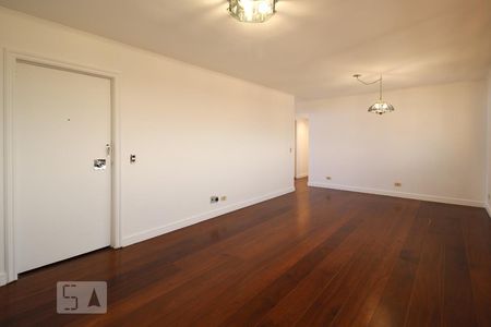 Sala de apartamento para alugar com 2 quartos, 100m² em Itaim Bibi, São Paulo